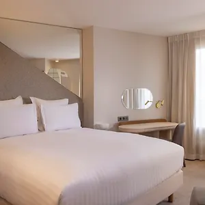 **** Hotel Beige France